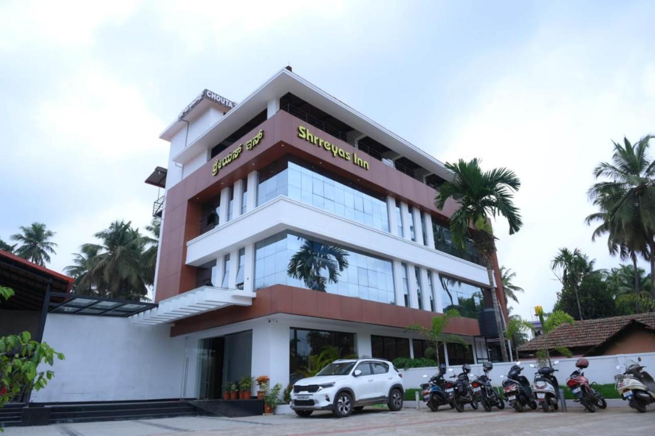 Shrreyas Inn Boarding & Lodging Kundapur Ngoại thất bức ảnh