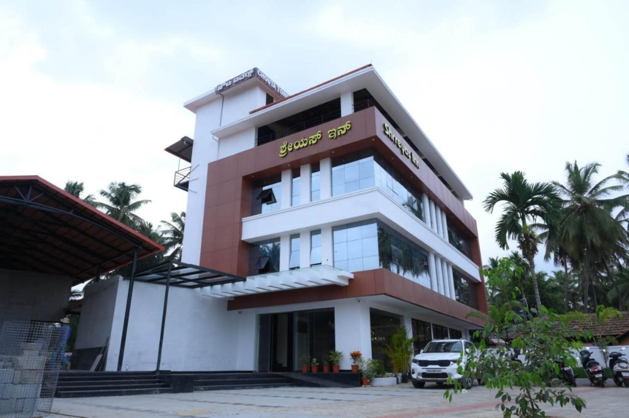 Shrreyas Inn Boarding & Lodging Kundapur Ngoại thất bức ảnh