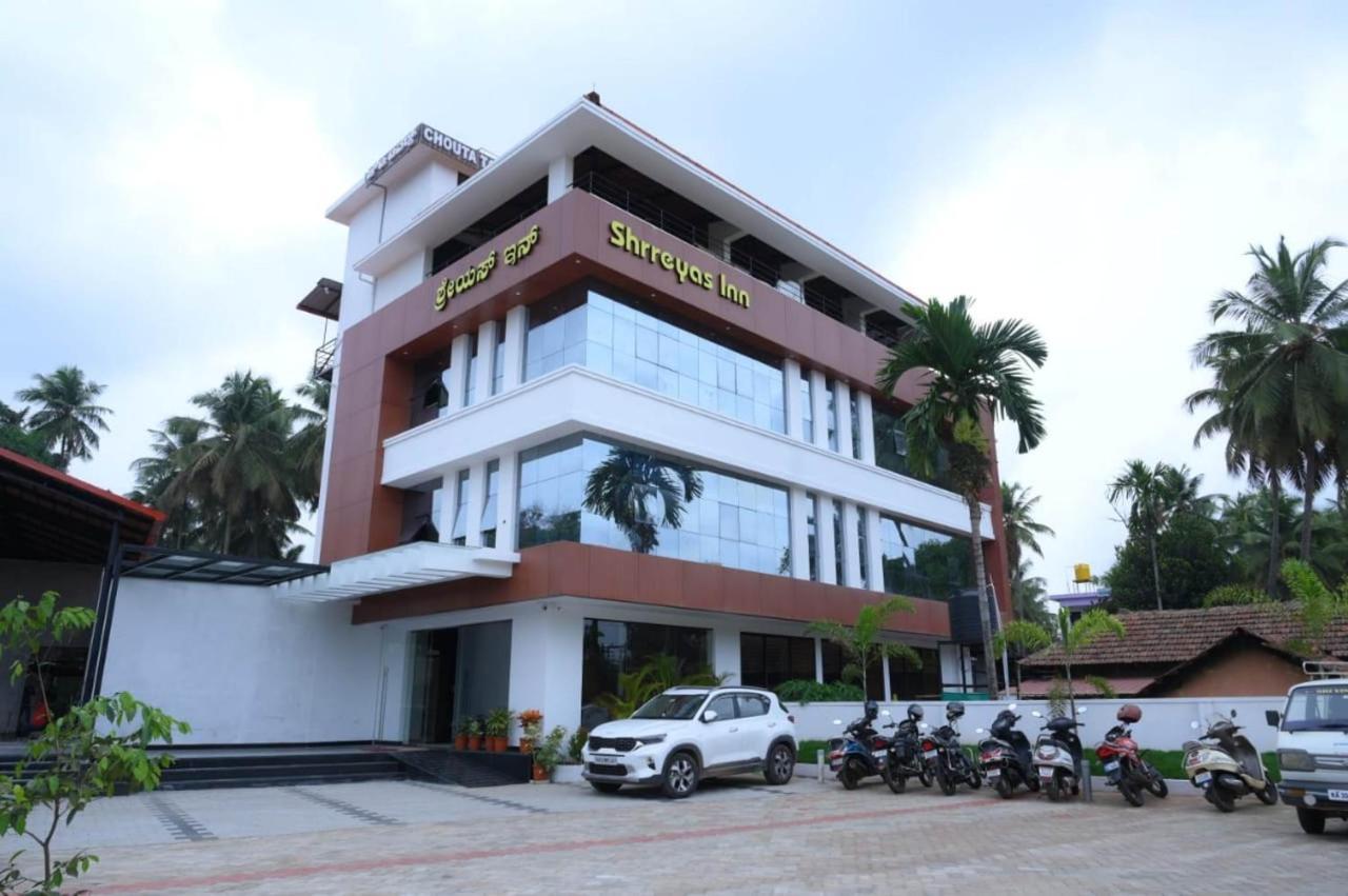 Shrreyas Inn Boarding & Lodging Kundapur Ngoại thất bức ảnh